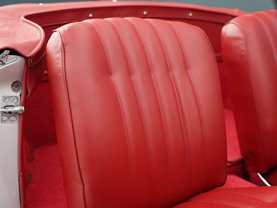 Image 14/47 de Mercedes-Benz 190 SL (1956)