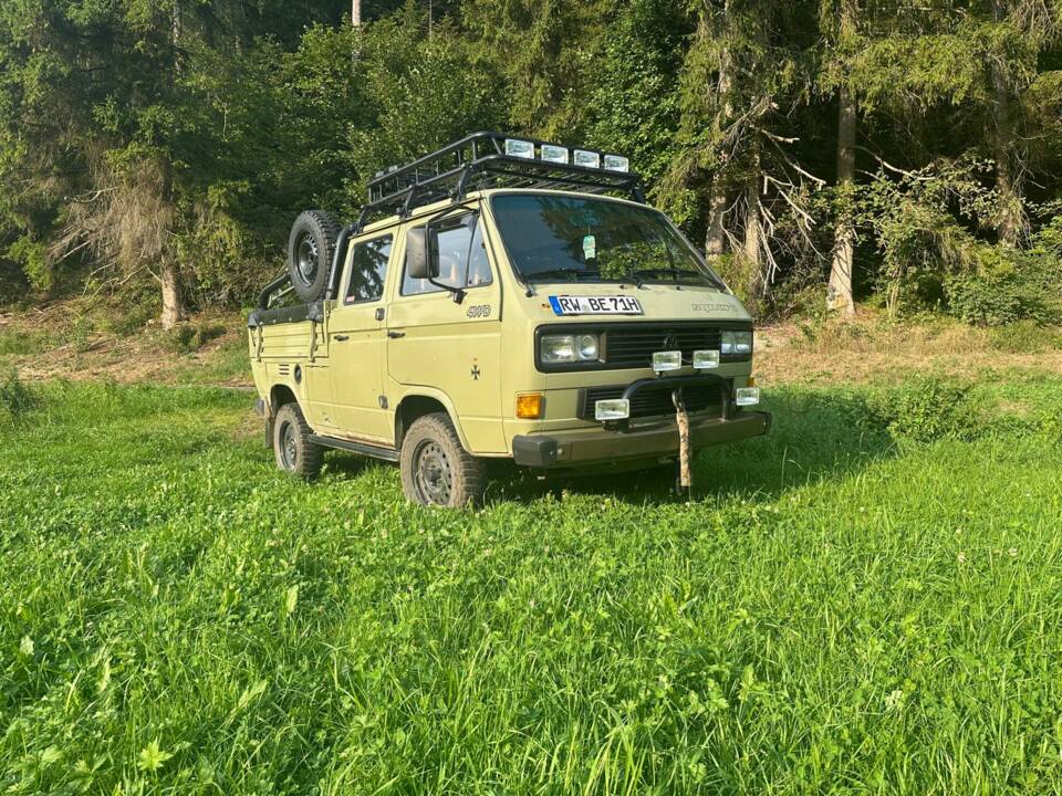 Imagen 5/15 de Volkswagen T3 Doppelkabine 1.6 TD (1991)