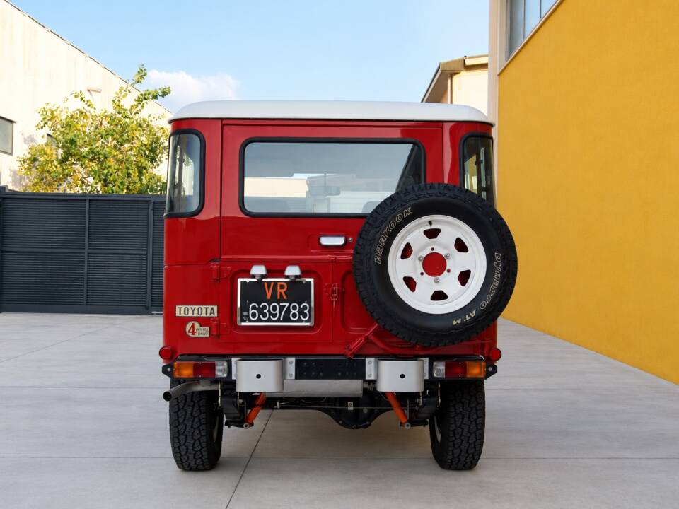 Bild 6/17 von Toyota Landcruiser BJ 42 (1984)