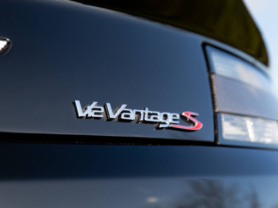 Bild 13/68 von Aston Martin V12 Vantage S (2018)