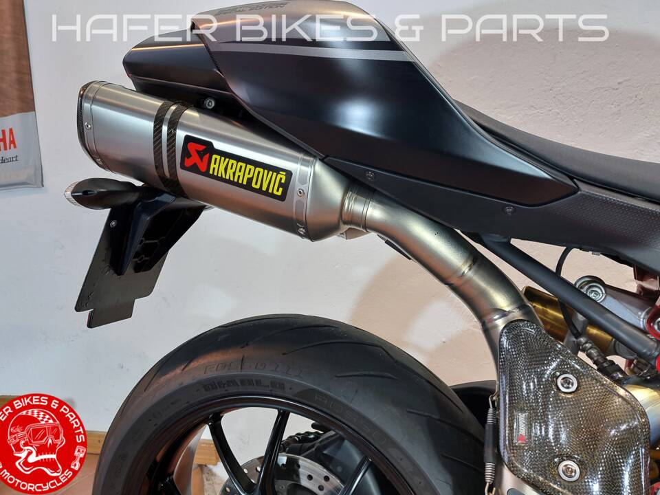 Imagen 32/55 de Ducati DUMMY (2010)