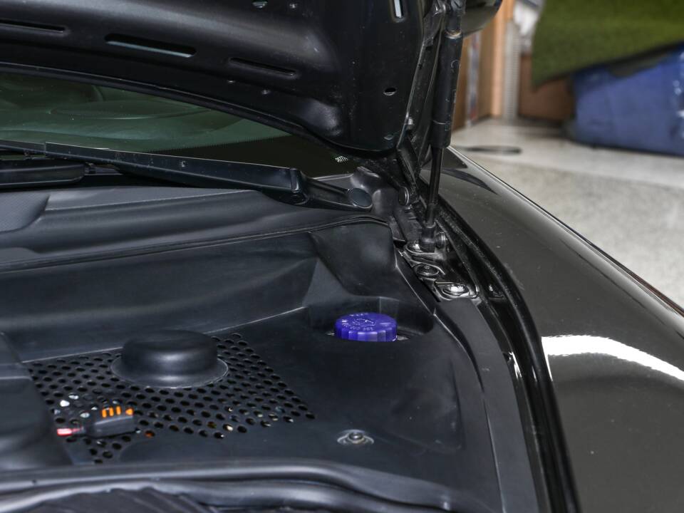 Image 15/23 of Porsche Boxster S (2001)