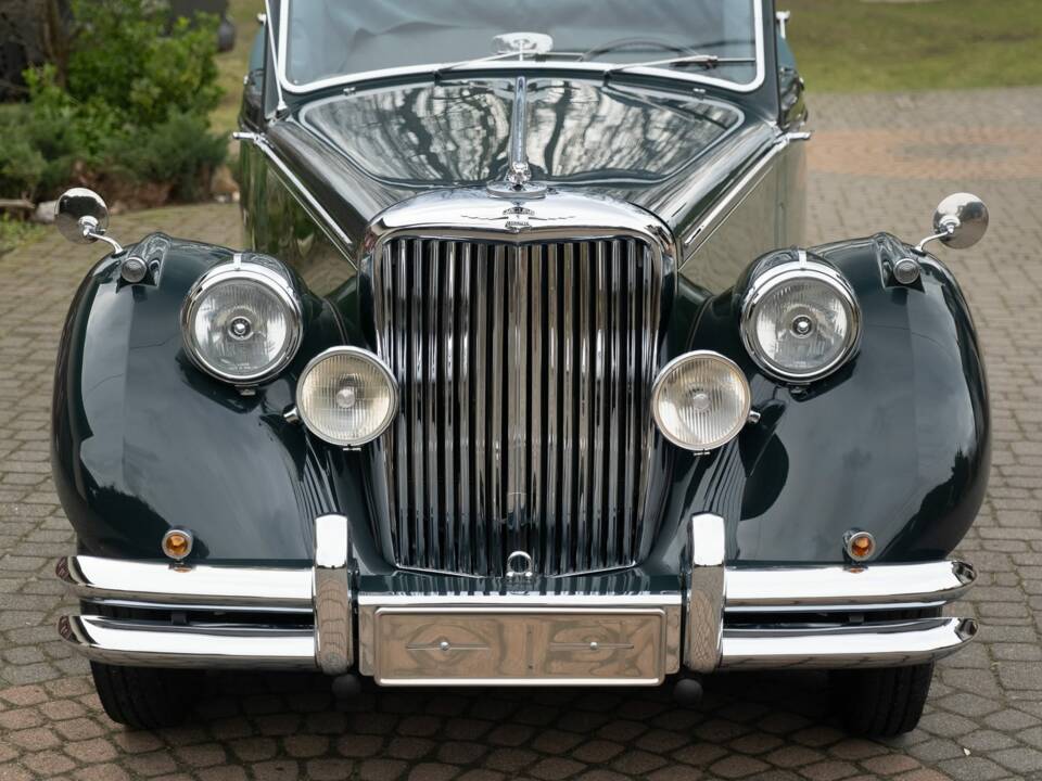 Bild 25/74 von Jaguar Mk V  3.5 Liter (1951)