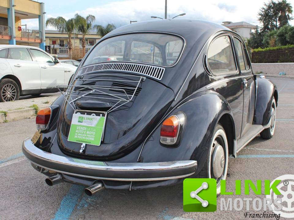 Image 3/10 de Volkswagen Beetle 1300 (1970)