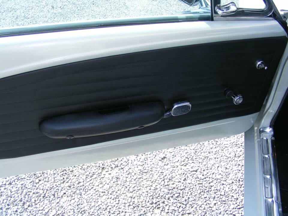 Image 12/46 of Ford Mustang 289 (1968)