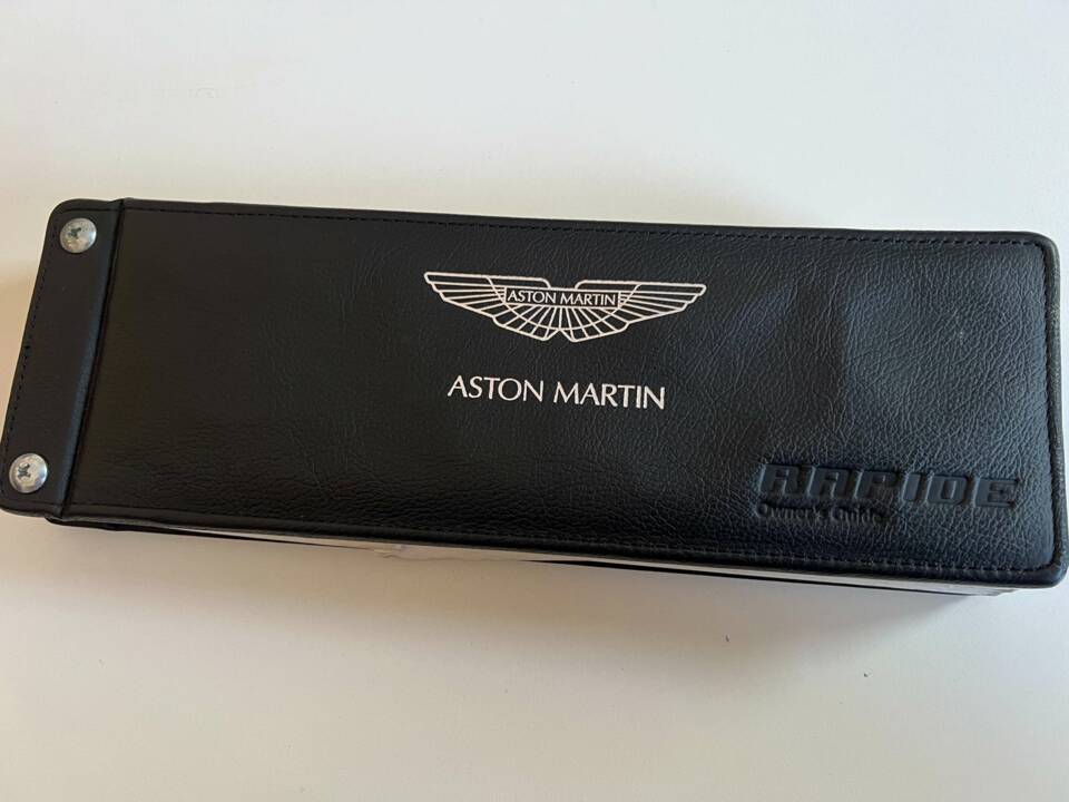 Imagen 17/17 de Aston Martin Rapide (2011)