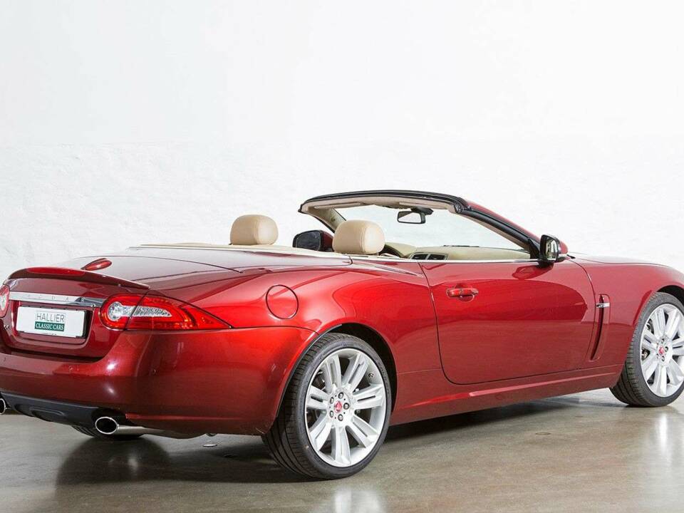 Immagine 7/20 di Jaguar XK (2010)