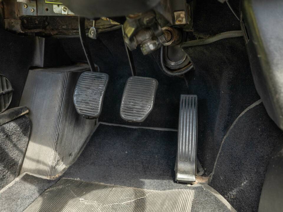 Afbeelding 32/53 van Ferrari 365 GTB/4 Spyder (1971)