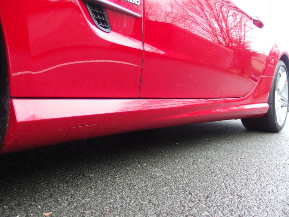 Image 34/99 of Mercedes-Benz SL 63 AMG (2012)