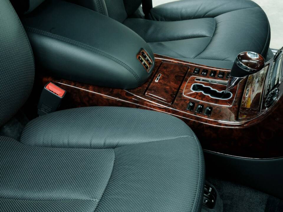 Immagine 46/50 di Maybach 62 (2004)