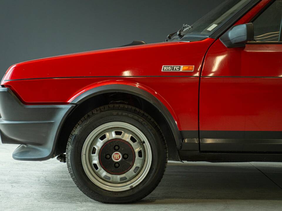 Immagine 17/50 di FIAT Ritmo 105 TC (1983)