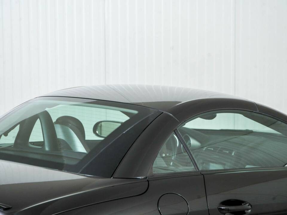 Immagine 47/50 di Mercedes-Benz SLK 200 Kompressor (2004)