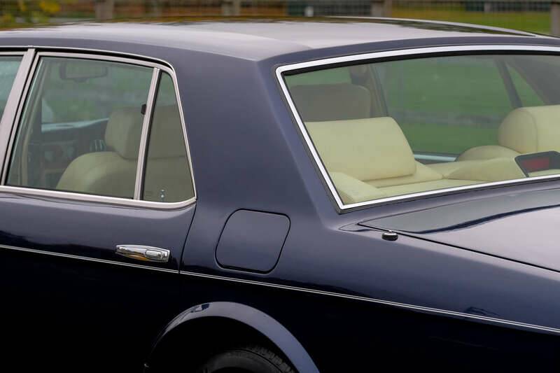 Immagine 38/50 di Rolls-Royce Silver Spirit III (1995)