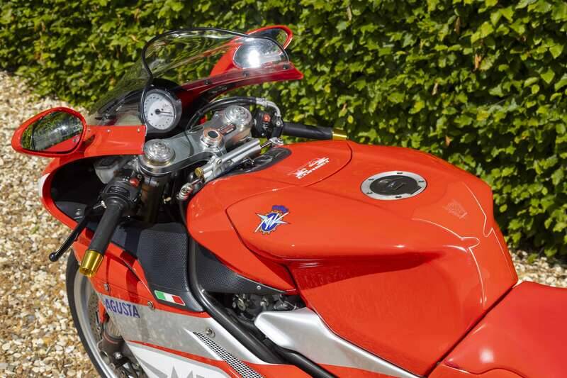 Image 28/45 of MV Agusta F4 1000 S (2006)