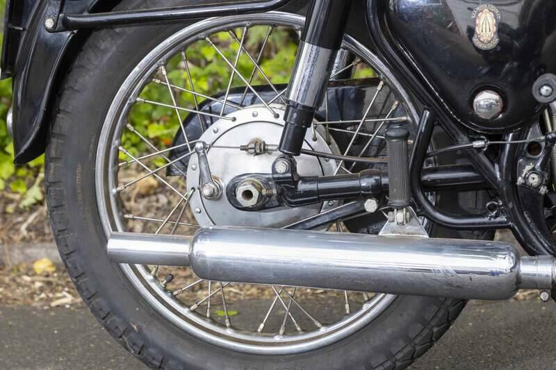 Immagine 11/27 di BSA B 33 (1957)