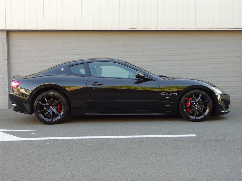 Bild 5/100 von Maserati GranTurismo S (2008)