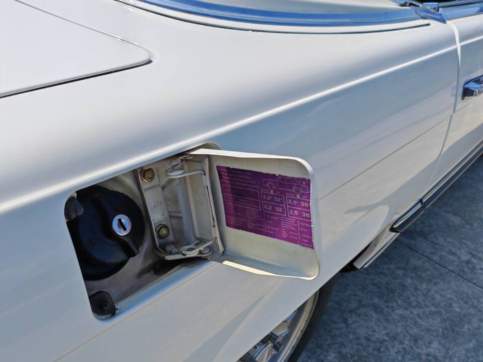 Imagen 32/36 de Mercedes-Benz 450 SL (1974)