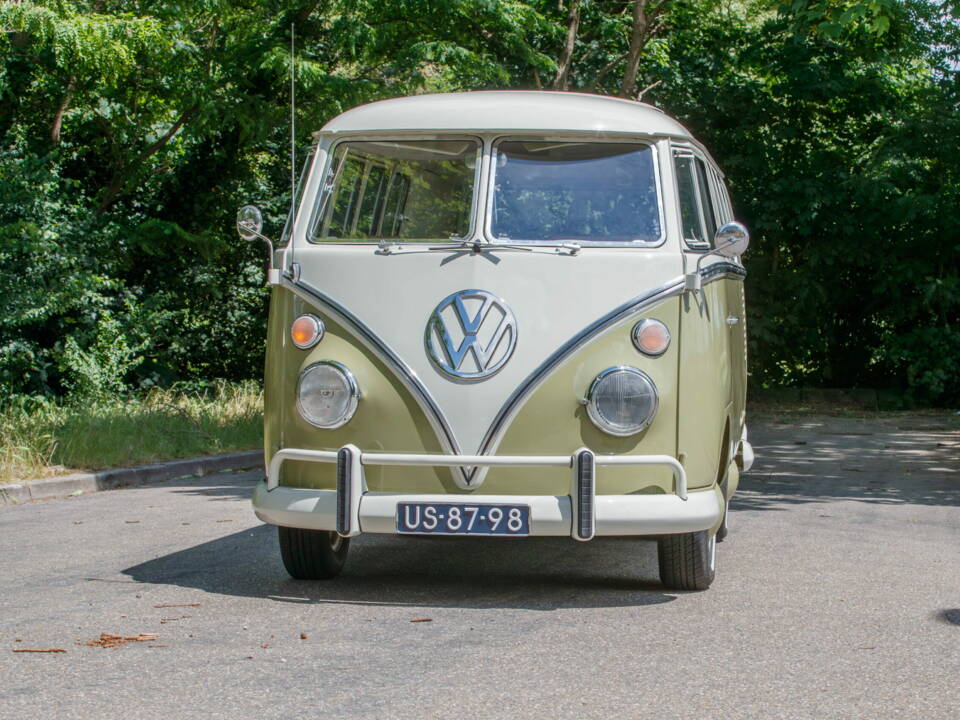 Image 3/8 of Volkswagen T1 minibus (1965)