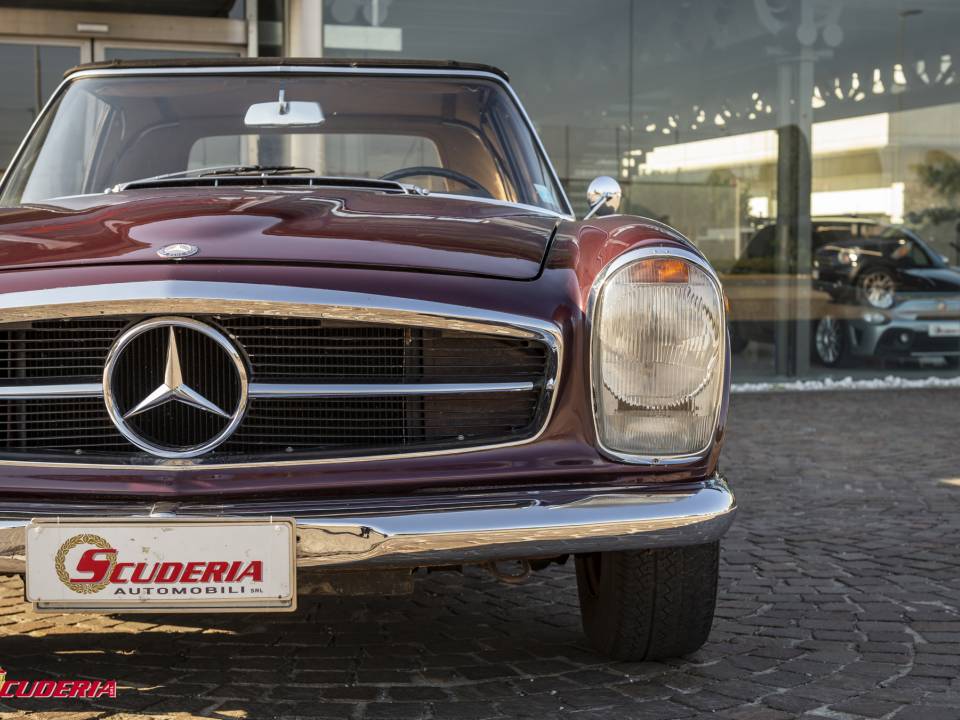 Image 9/40 of Mercedes-Benz 230 SL (1967)