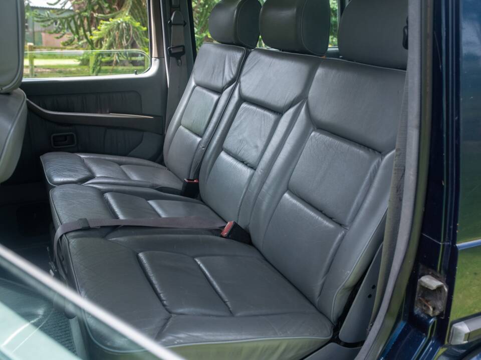 Bild 35/39 von Mercedes-Benz 300 GE (lang) (1995)