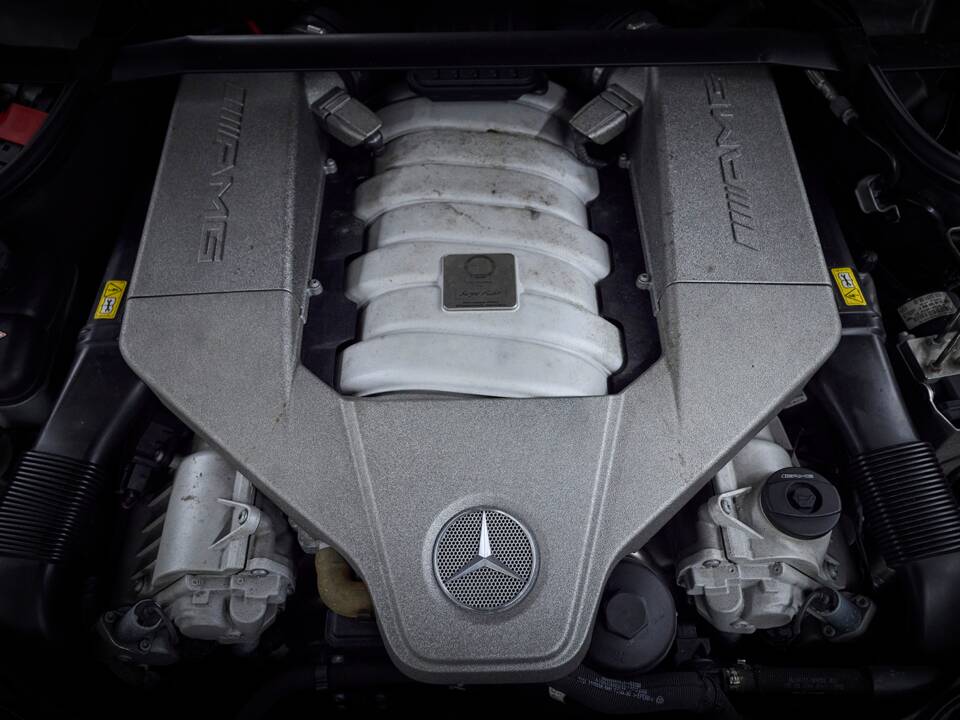 Bild 88/100 von Mercedes-Benz CLK 63 AMG Black Series (2007)