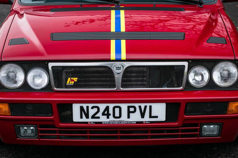 Image 13/50 of Lancia Delta HF Integrale Evoluzione II (1995)