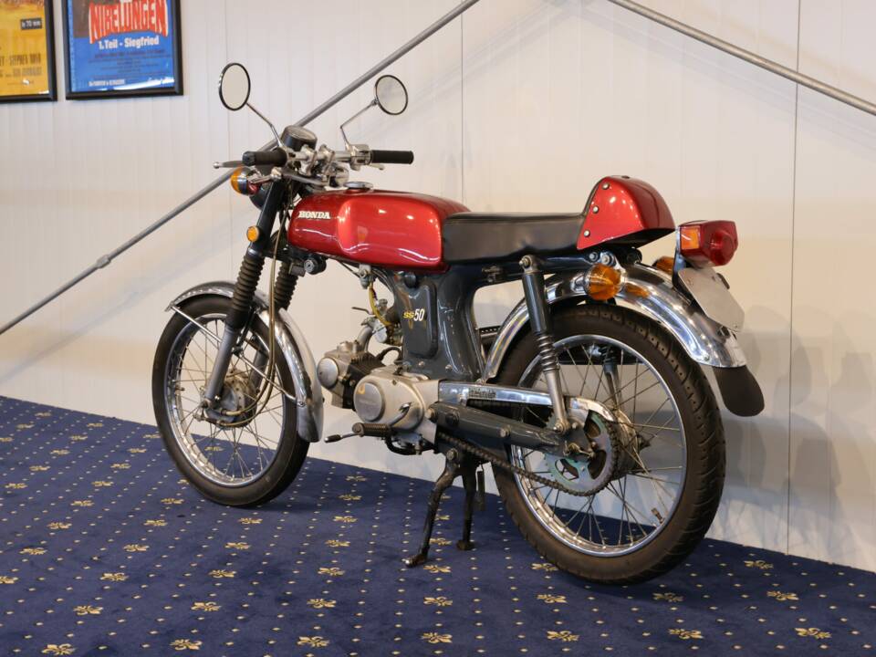 Image 12/21 de Honda SS 50 (1974)