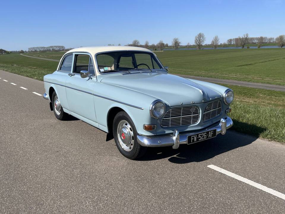Image 1/8 of Volvo P 121 (1965)