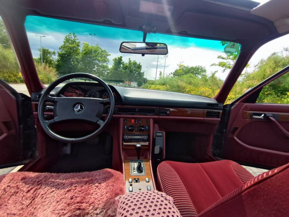 Bild 29/34 von Mercedes-Benz 420 SEL (1989)