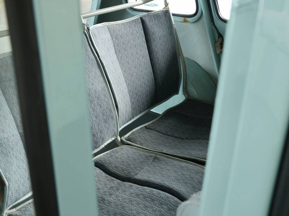 Bild 31/50 von Renault R 4 (1963)