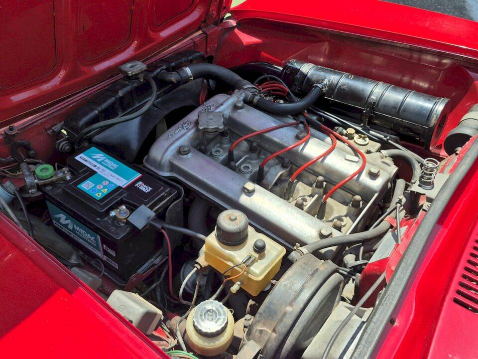 Afbeelding 53/63 van Alfa Romeo Giulia GT 1300 Junior (1971)