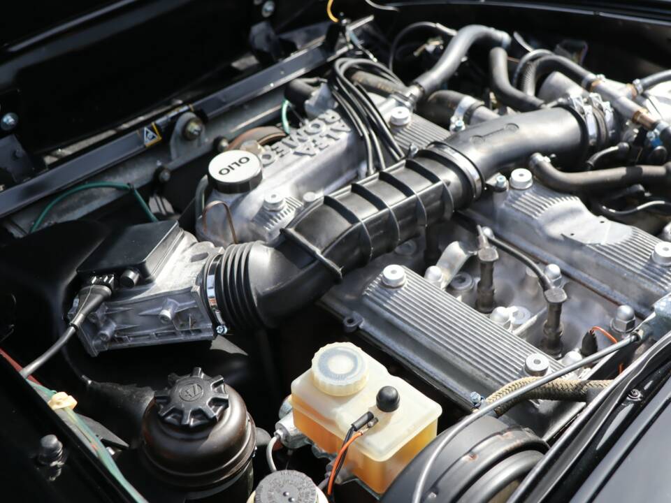 Afbeelding 36/50 van Alfa Romeo 2.0 Spider (1991)