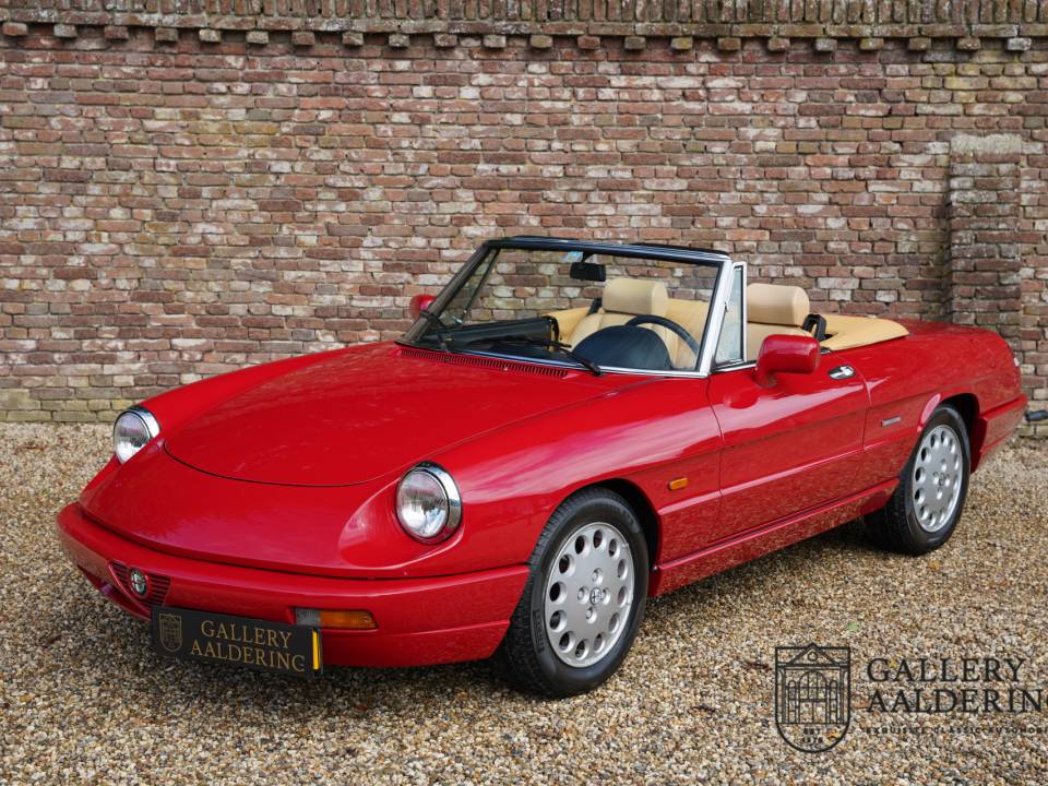 Image 19/50 de Alfa Romeo 2.0 Spider (1991)