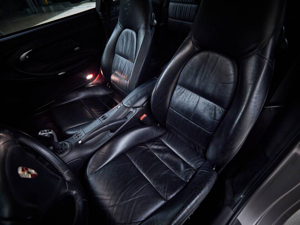Image 67/98 of Porsche 911 Turbo (2000)