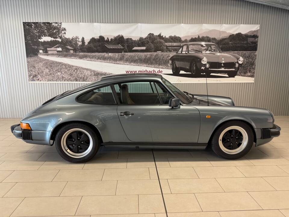 Image 8/18 de Porsche 911 SC 3.0 (1983)