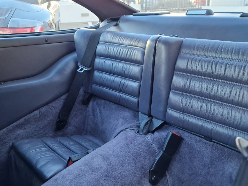 Imagen 10/17 de Porsche 911 Carrera 4 &quot;30 Jahre 911&quot; (1993)