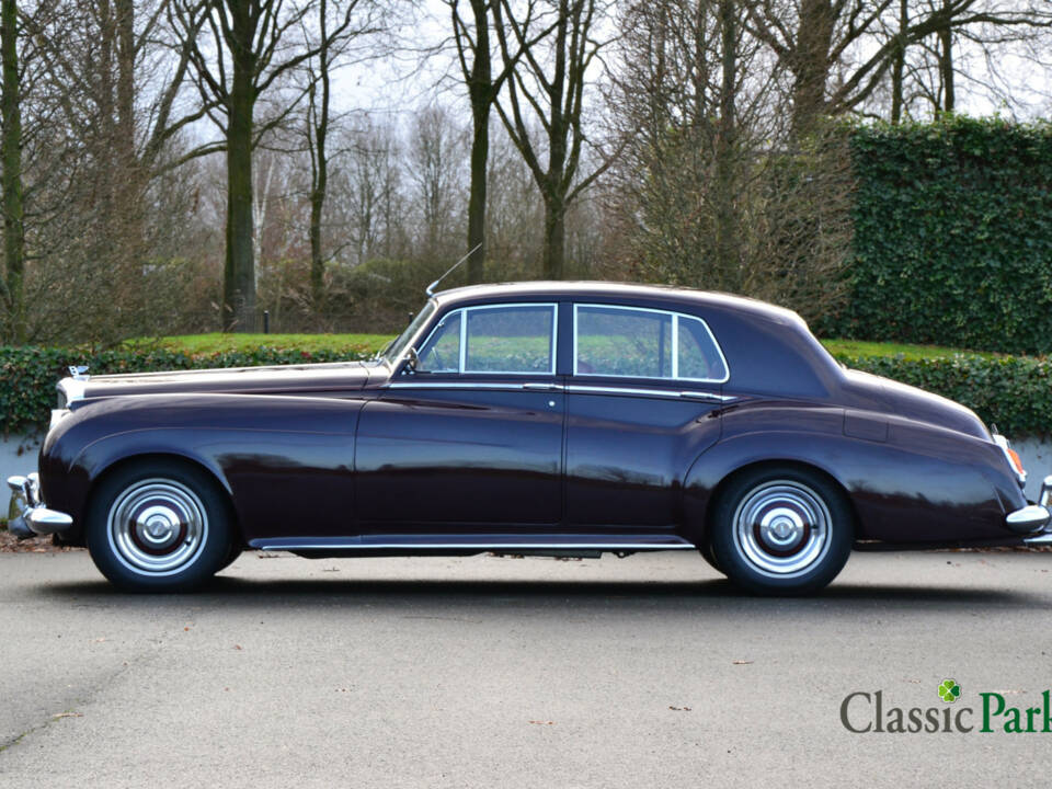 Bild 2/50 von Bentley S 1 (1958)