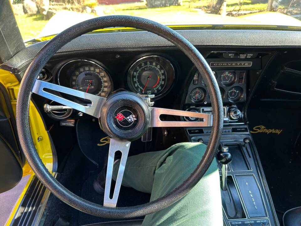 Image 12/43 of Chevrolet Corvette Stingray (1970)