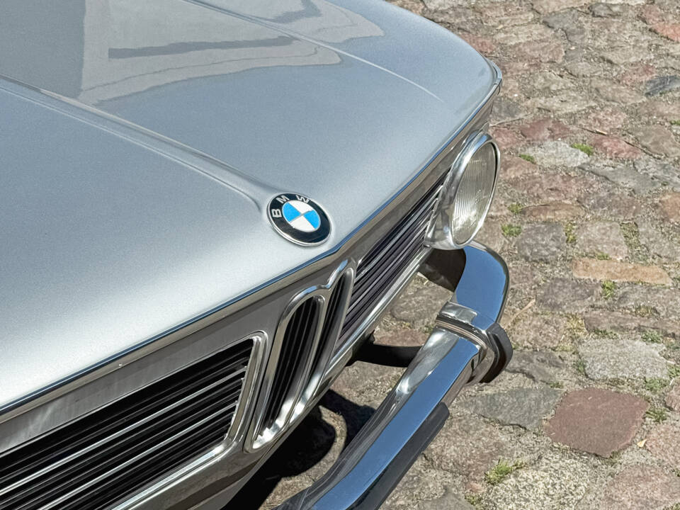 Imagen 13/64 de BMW 2002 Convertible (1971)