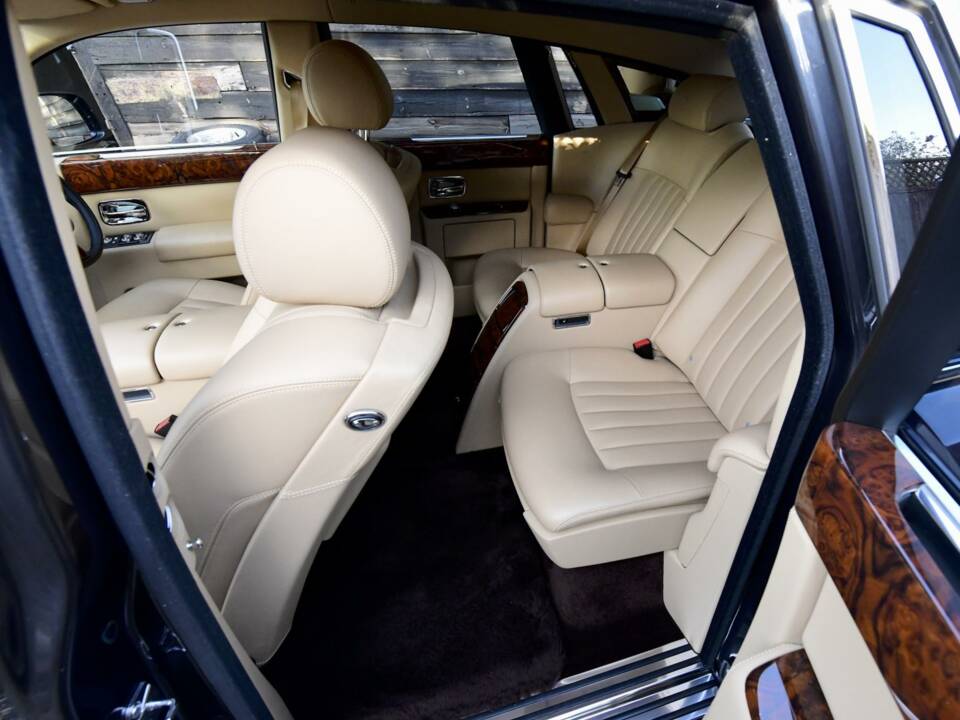 Afbeelding 39/50 van Rolls-Royce Phantom VII (2010)