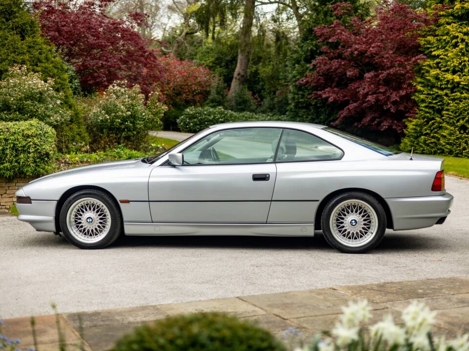 Image 19/35 de BMW 850Ci (1994)