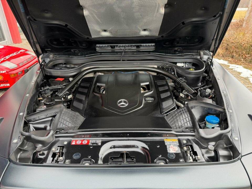 Immagine 28/28 di Mercedes-Benz G 500 (LWB) (2018)