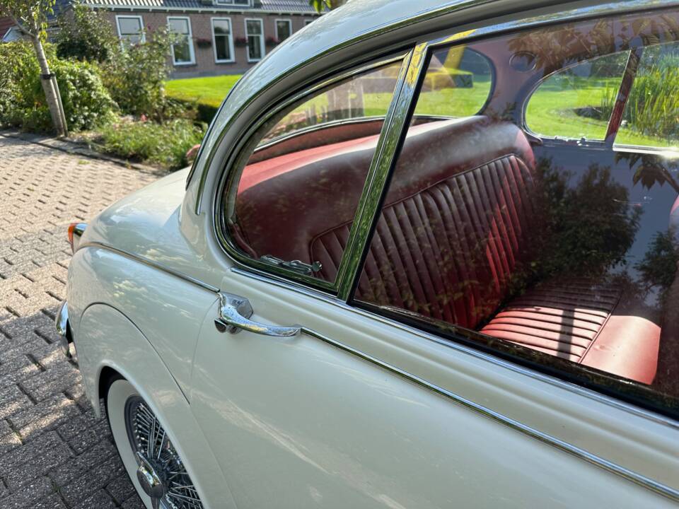 Bild 22/75 von Jaguar Mk II 3.4 (1964)