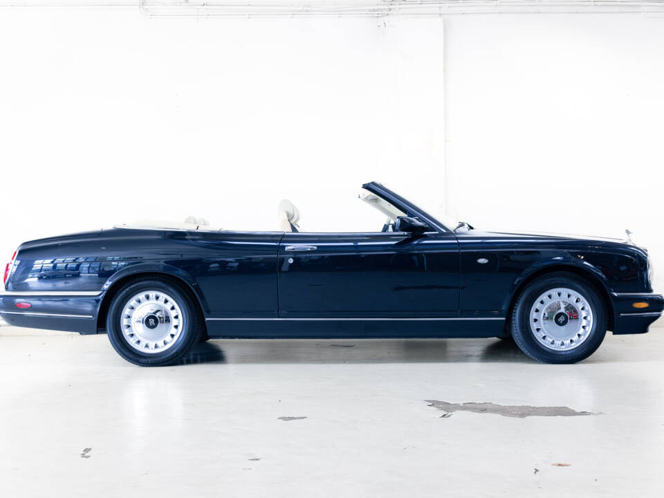 Afbeelding 3/40 van Rolls-Royce Corniche V (2000)