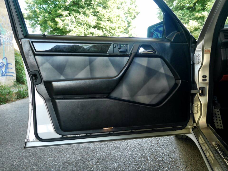 Imagen 7/10 de Mercedes-Benz E 500 (1995)
