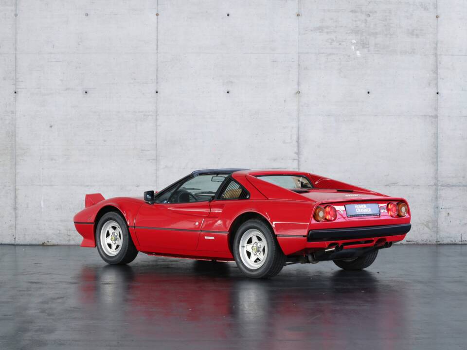 Image 3/50 of Ferrari 308 GTSi (1982)