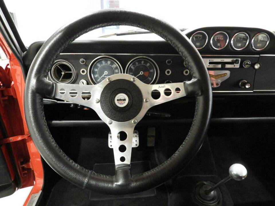 Bild 6/15 von Ford Cortina GT (1967)