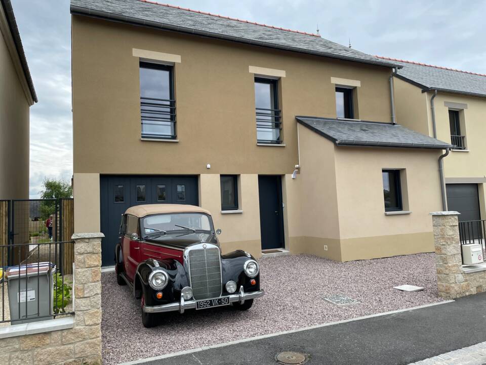 Image 1/5 of Mercedes-Benz 220 Cabriolet B (1952)