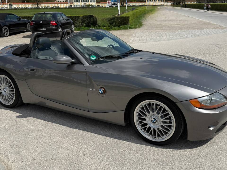 Bild 12/20 von BMW Z4 3.0i (2003)