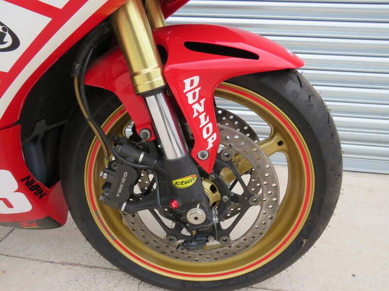 Afbeelding 33/47 van Honda CBR 1000 RR Fireblade (2010)